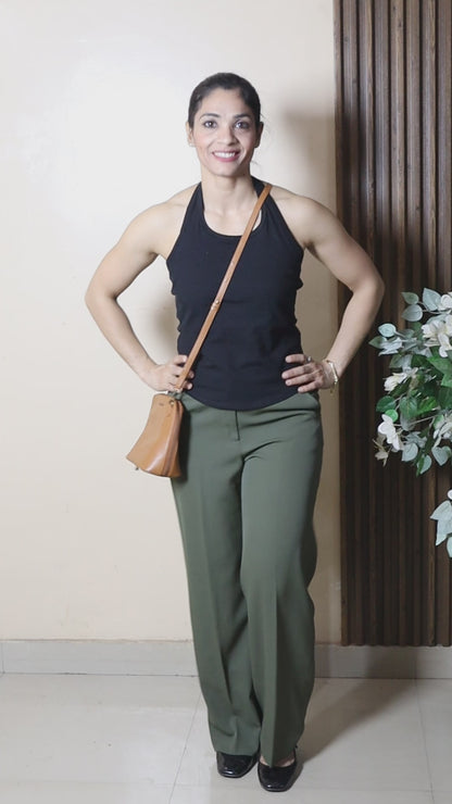 Halter_Neck_Tank_Top_01